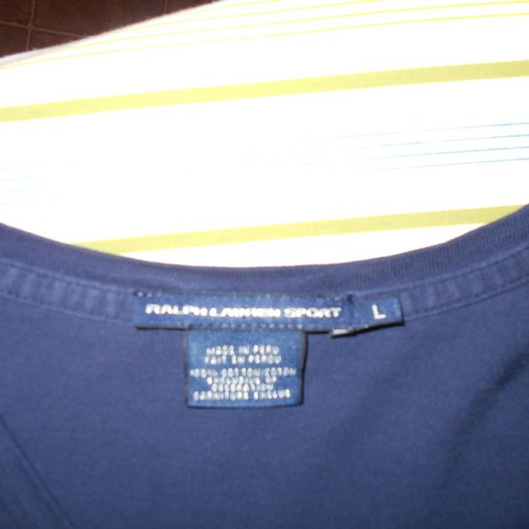 Ralph Lauren Sport V-Neck T-Shirt Navy M - L - Picture 3 of 12